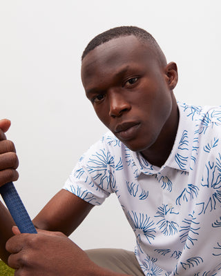 Polo Piqué con Estampado de Medusas